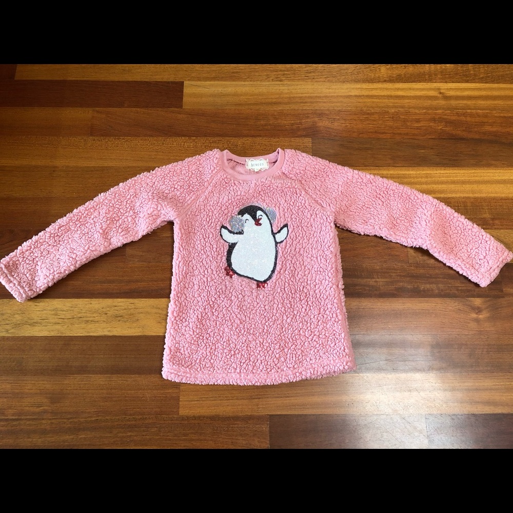 Between Girls sweater